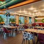 Hotel 103 View Park Panicziszte