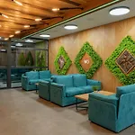 103 View Park Hotel