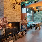 Hotel 103 View Park 4*