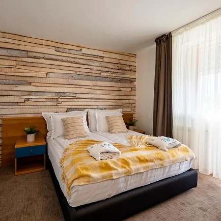103 View Park Hotell Panichishte