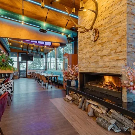 103 View Park 4*