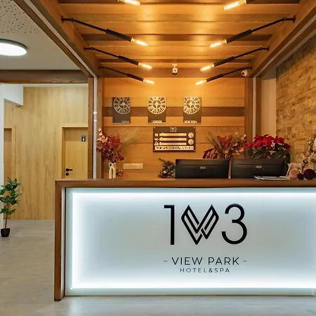 103 View Park & Hotel 4*