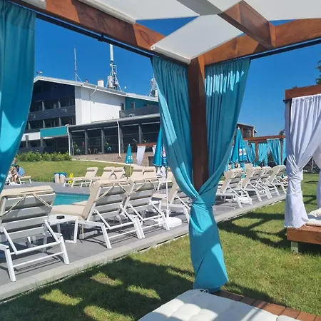 Hotel 103 View Park & 4*
