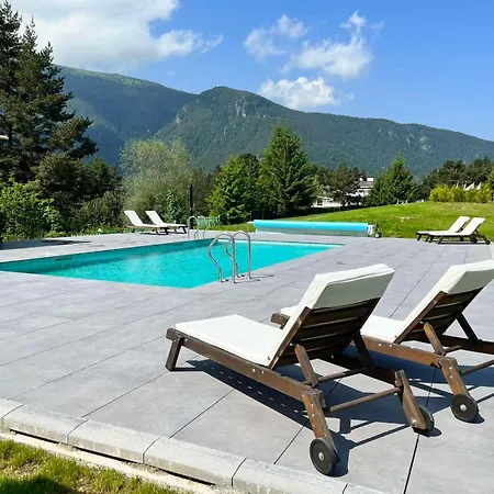 103 View Park Hotel 4*