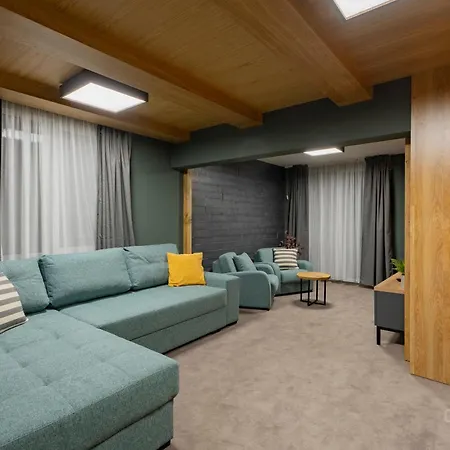 103 View Park Panichishte