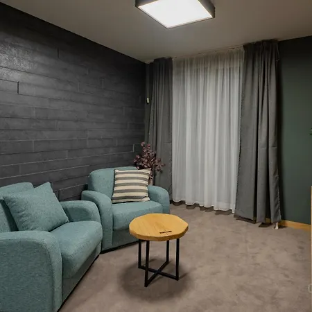 103 View Park Hotell