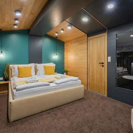 103 View Park 4* Paničišče