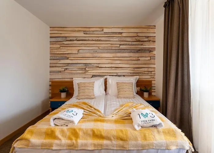 103 View Park 4* Паничиште