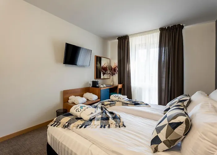 103 View Park 4* Panicziszte