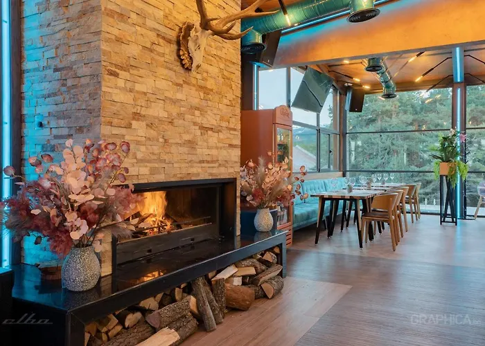 Hotel 103 View Park 4*